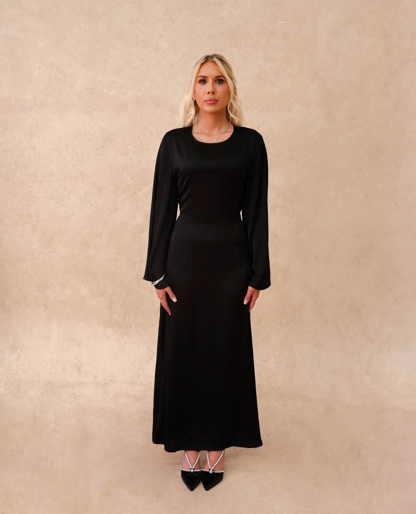 Mona 3.0 - Satin Maxi