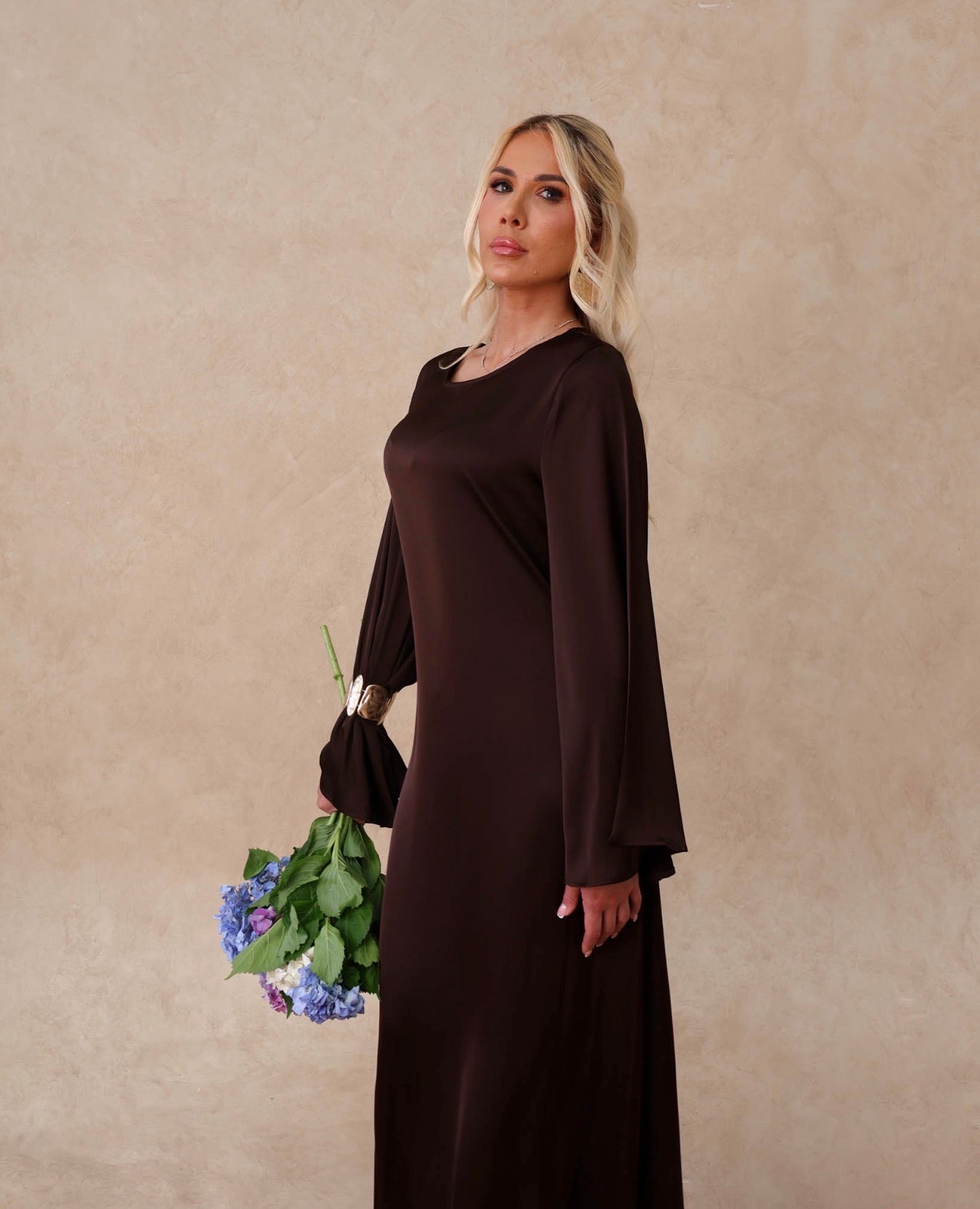Mona 3.0 - Satin Maxi
